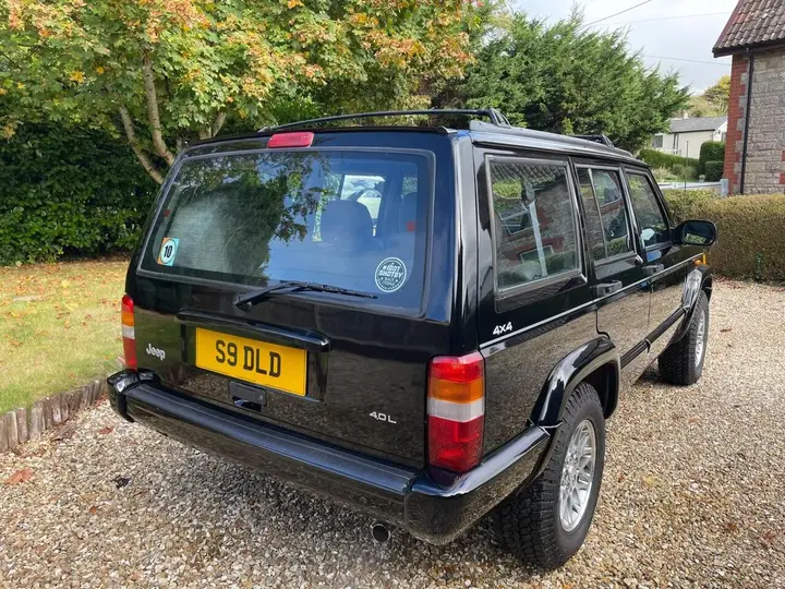 Jeep Cherokee 1998 photo 3