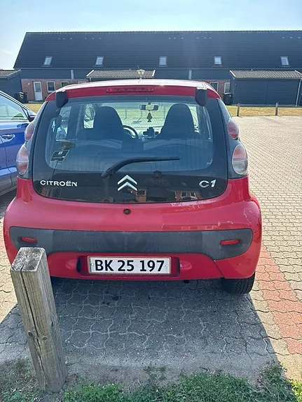 Citroen C1 2010 photo 2
