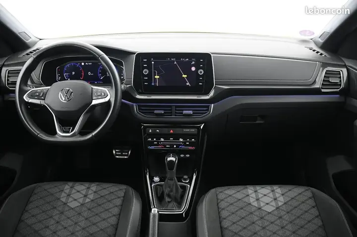 Volkswagen T-Cross 2024 photo 2