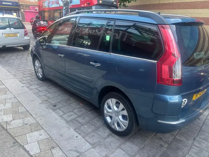 Citroen Grand C4 Picasso 2013 photo 3