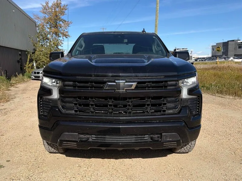 Chevrolet Silverado 1500 2025 photo 2