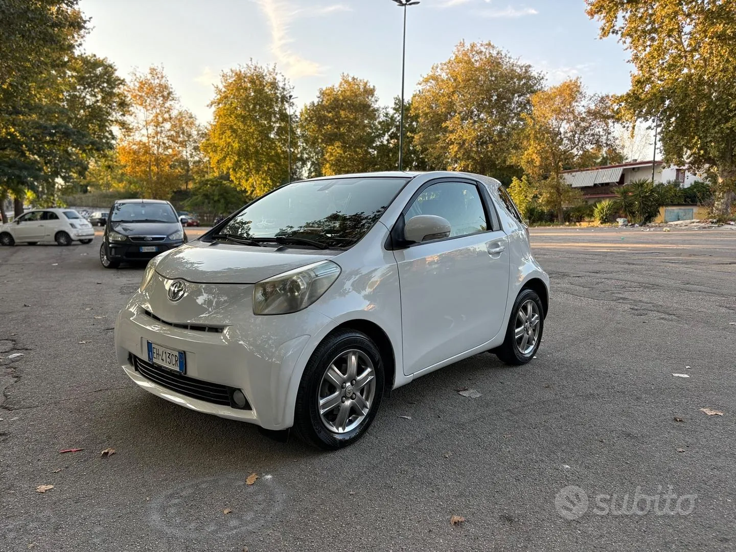 Toyota Iq 2011 photo 4