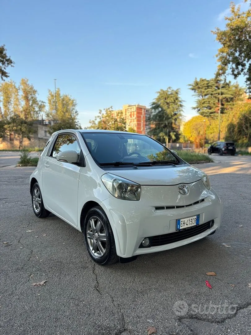 Toyota Iq