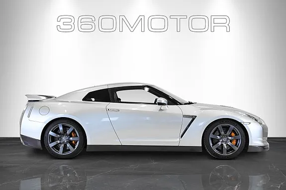 Nissan Gt-R 2009 photo 3