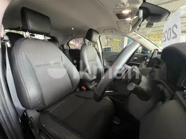 Honda Vezel 2025 photo 5