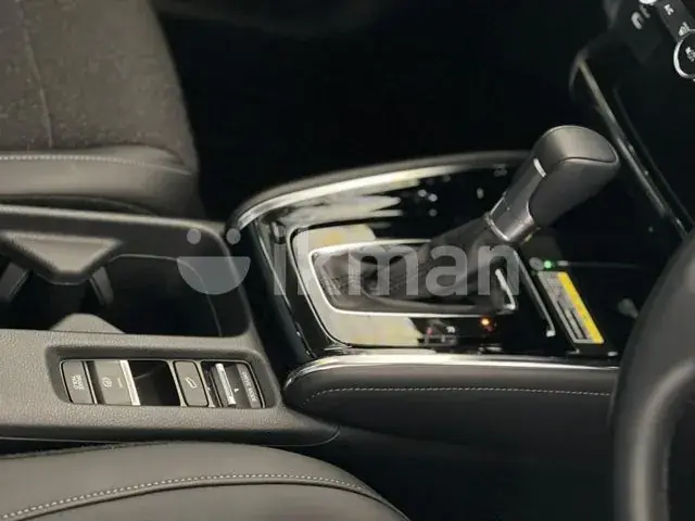 Honda Vezel 2025 photo 3