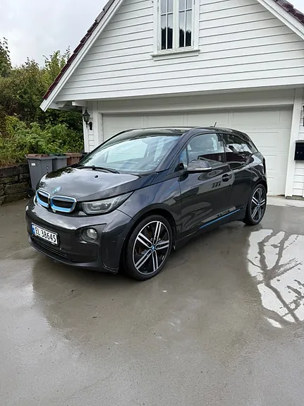 BMW I3