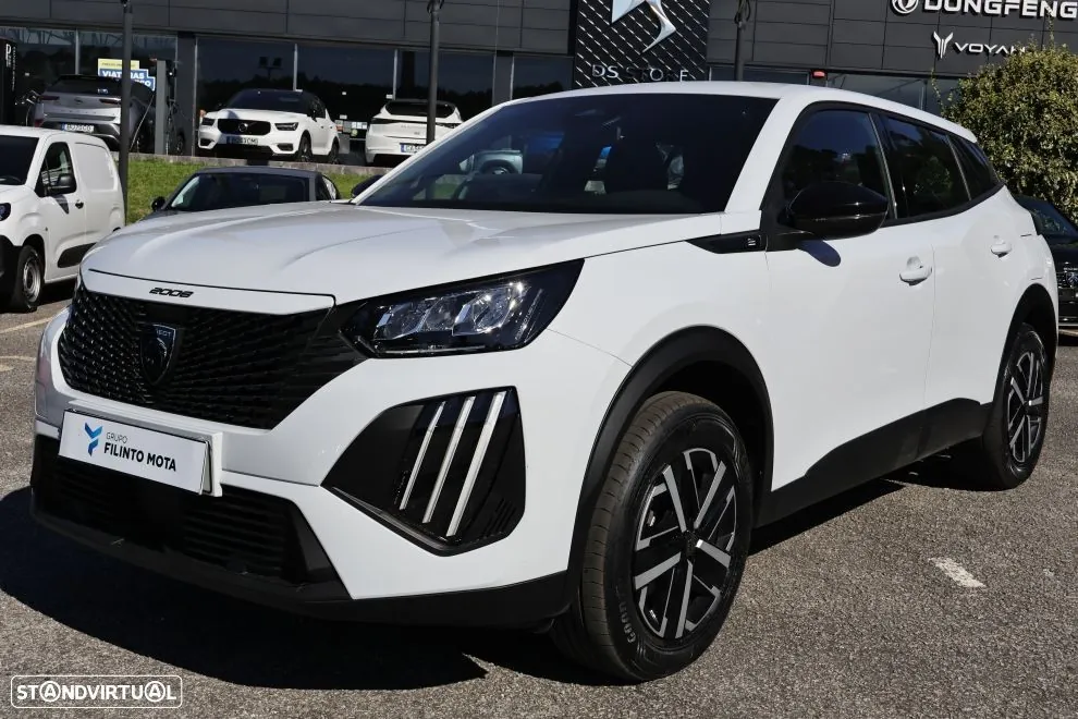 Peugeot E-2008