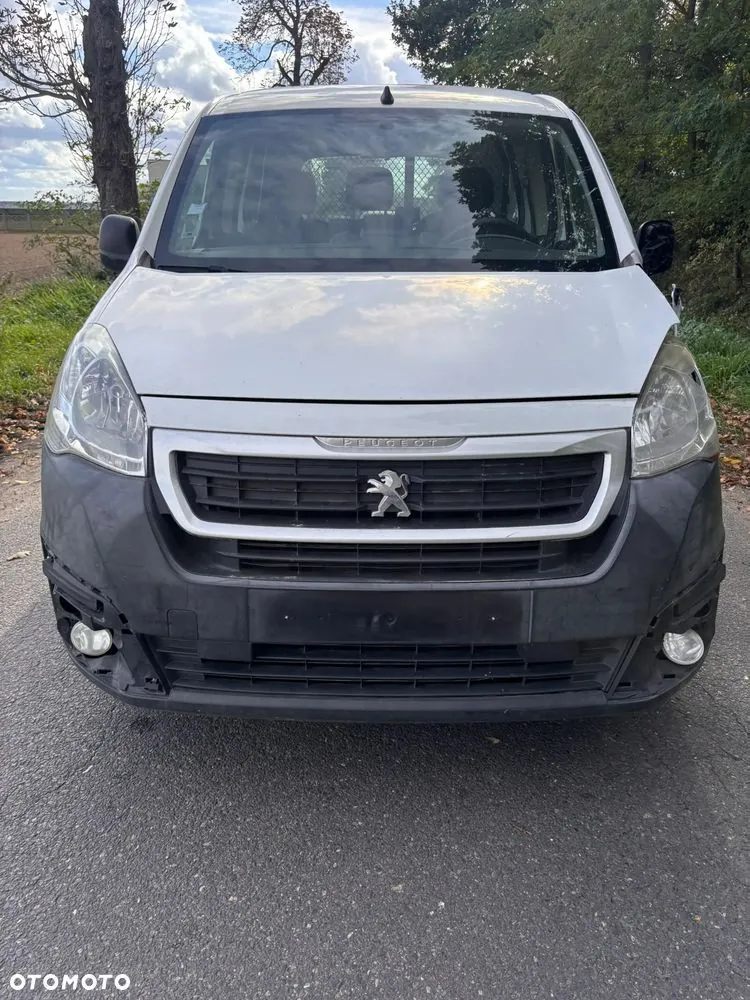 Peugeot Partner 2017 photo 2