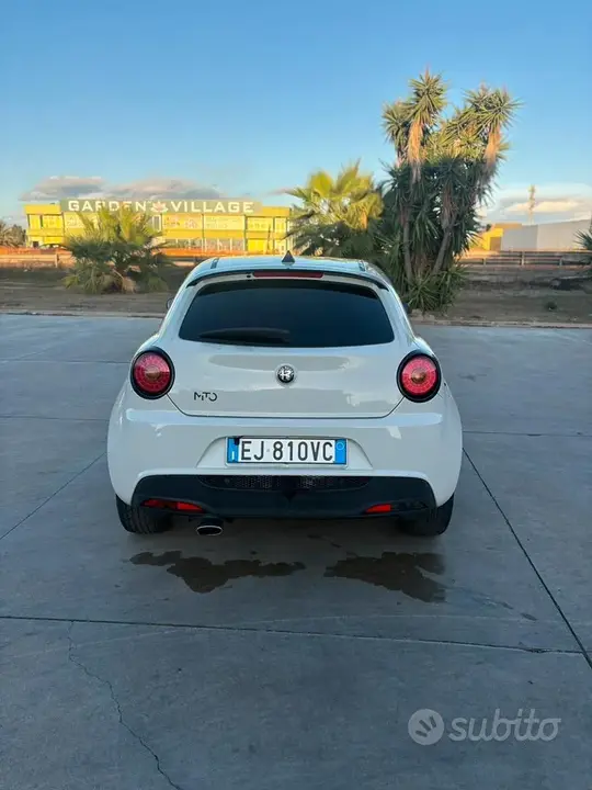 Alfa Romeo Mito 2011 photo 4