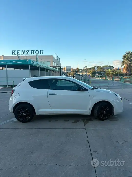Alfa Romeo Mito 2011 photo 3