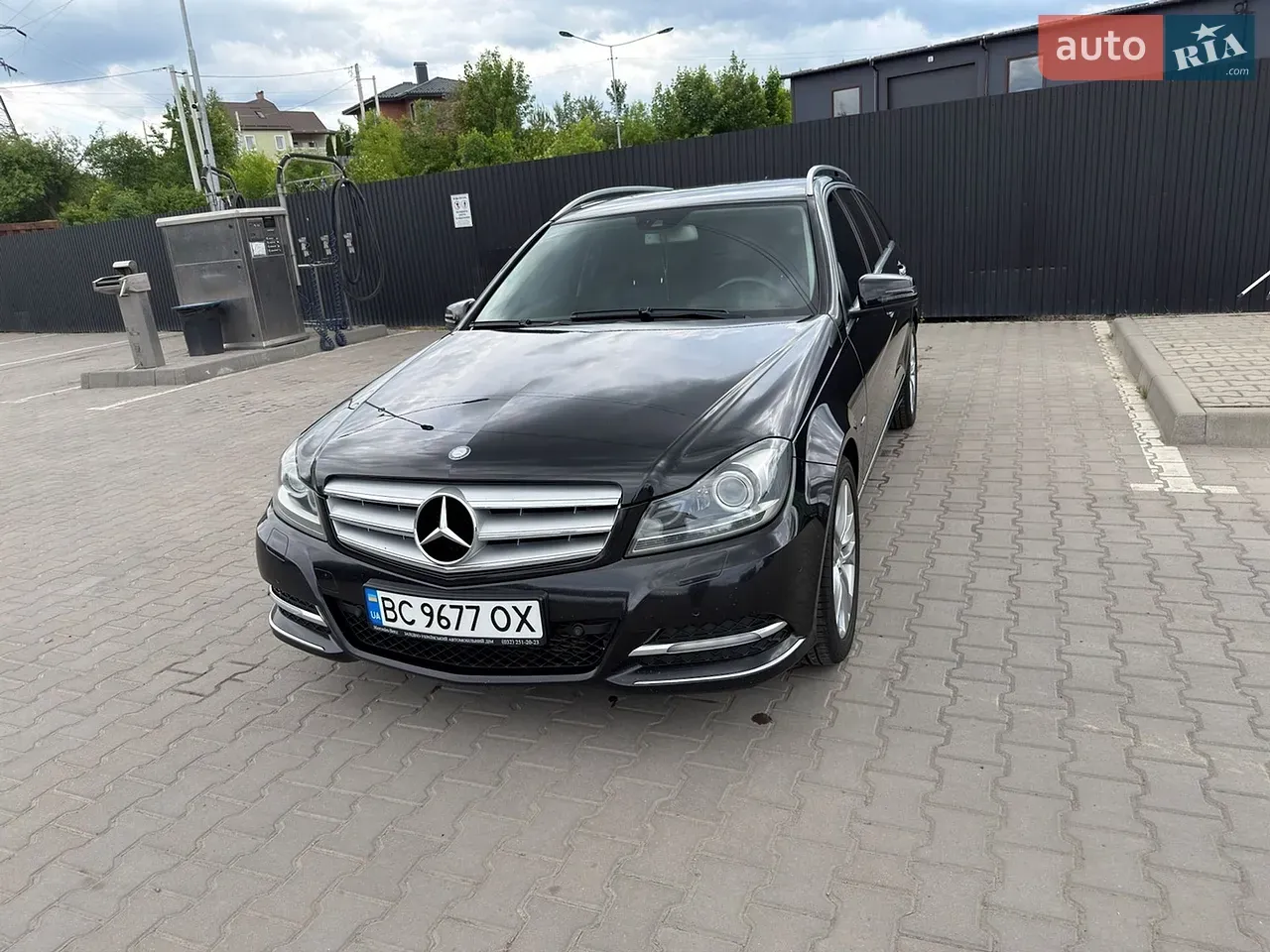 Mercedes-Benz C-Class 2012 photo 4