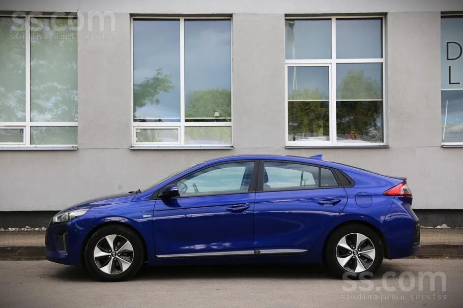 Hyundai Ioniq 2019 photo 2