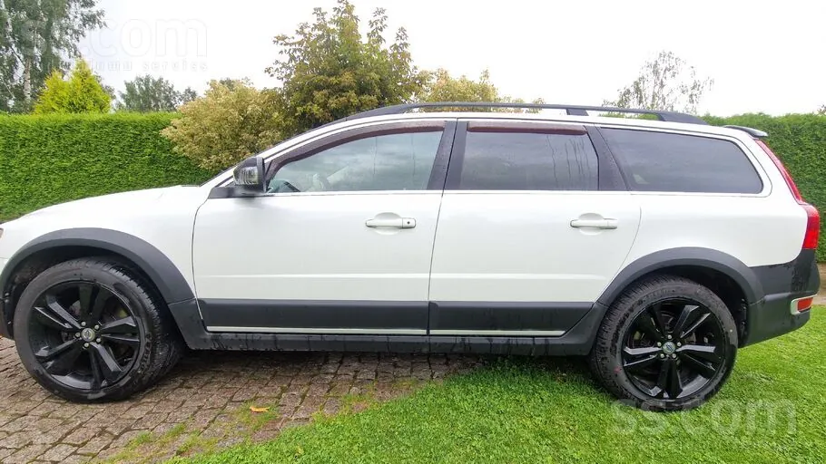 Volvo Xc 70 2011 photo 3