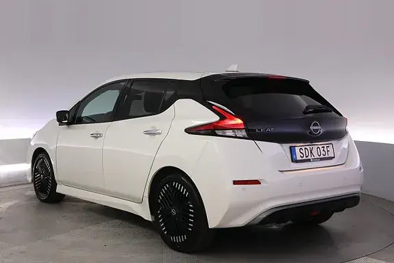 Nissan Leaf 2023 photo 4