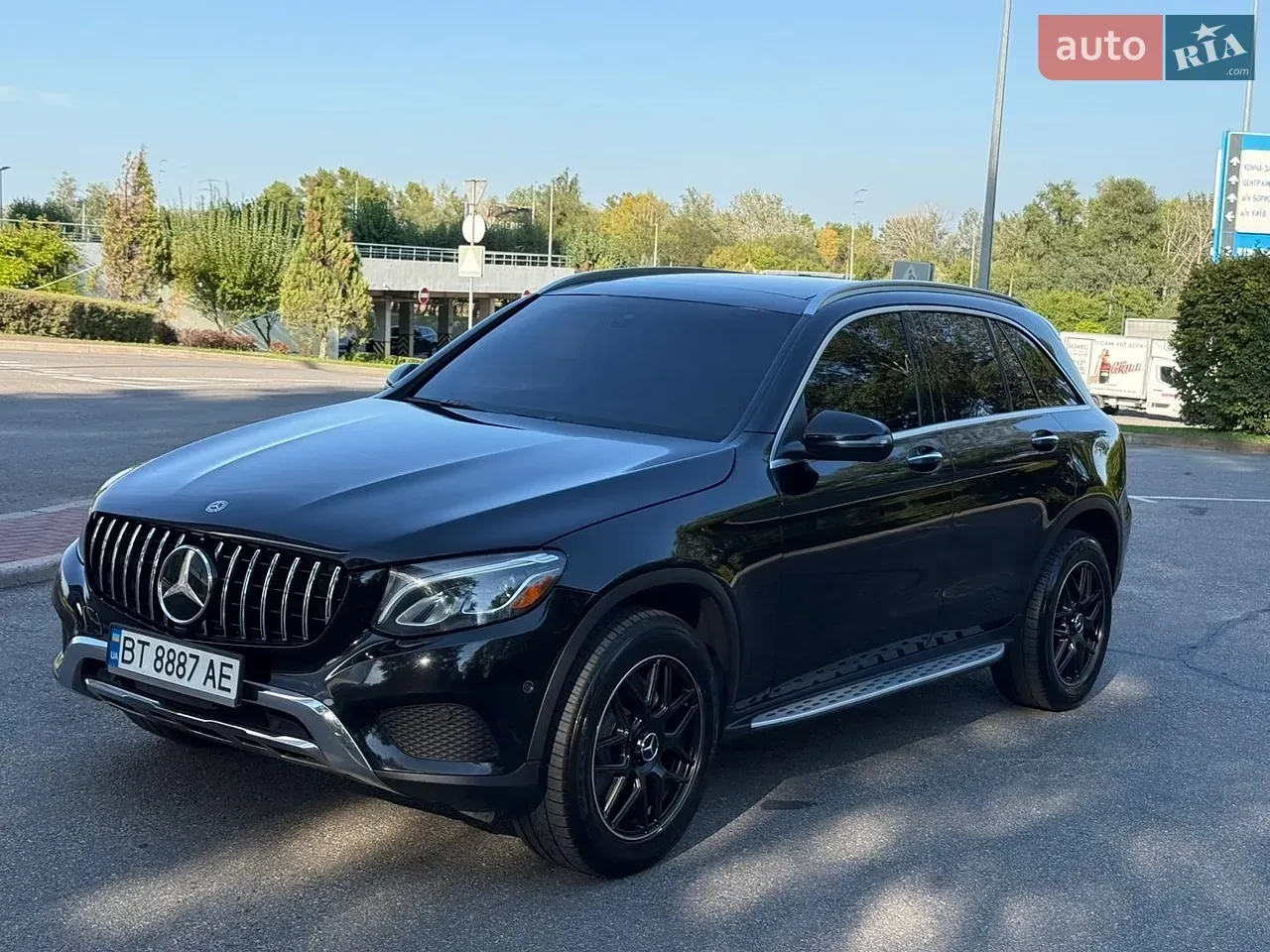 Mercedes-Benz Glc-Class 2018 photo 2
