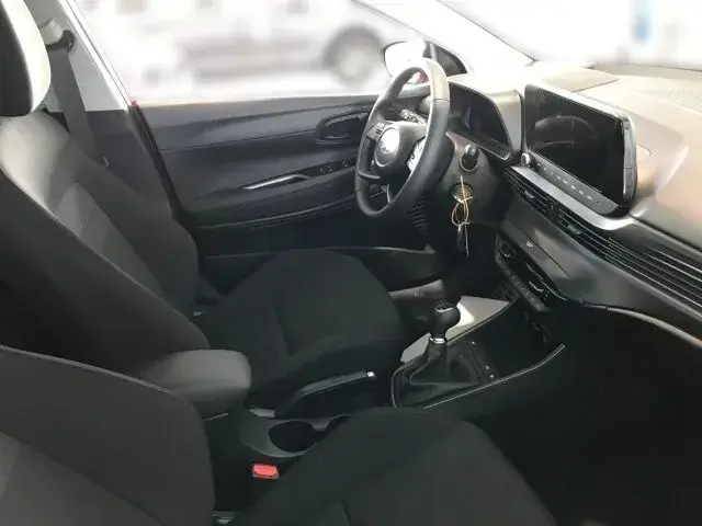 Hyundai Bayon 2025 photo 3