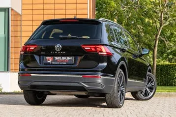 Volkswagen Tiguan 2022 photo 2