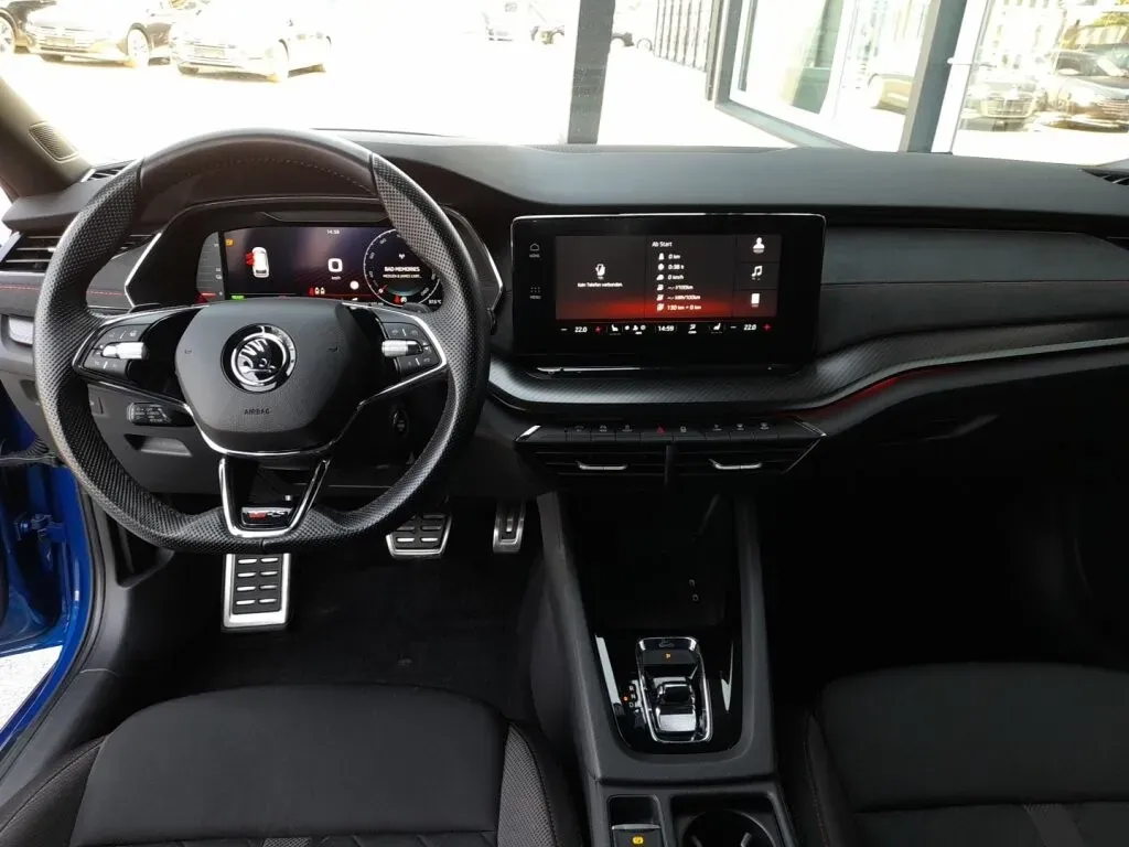 Skoda Octavia 2022 photo 3