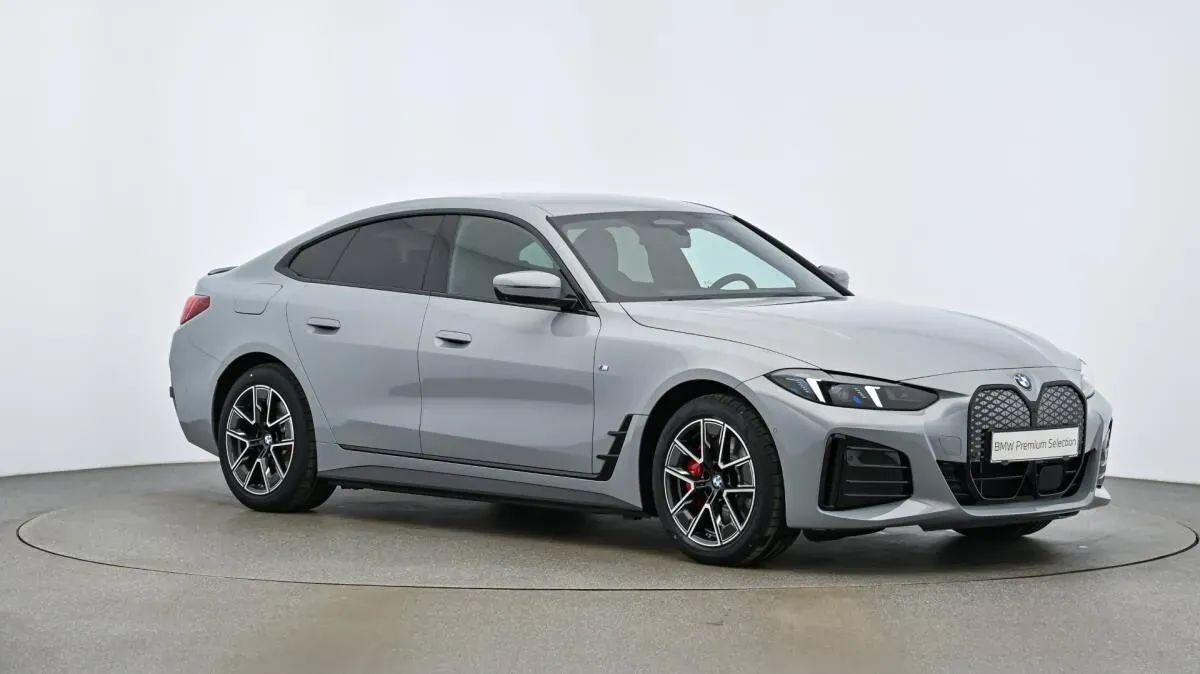 BMW I4 2025 photo 3