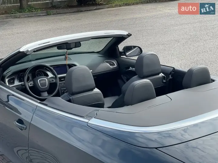 Audi A5 2010 photo 3