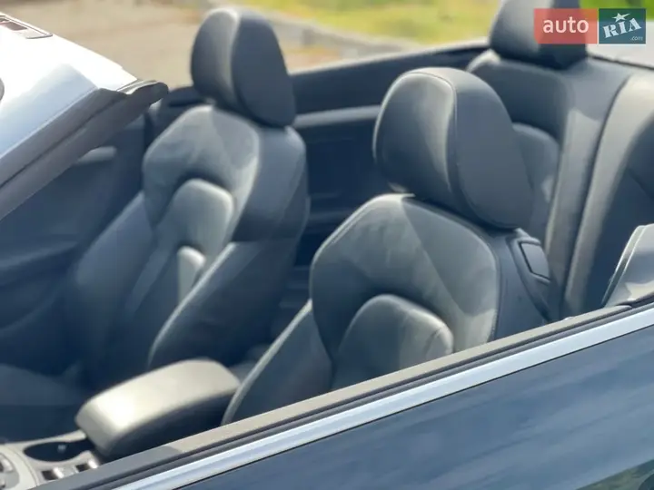 Audi A5 2010 photo 4
