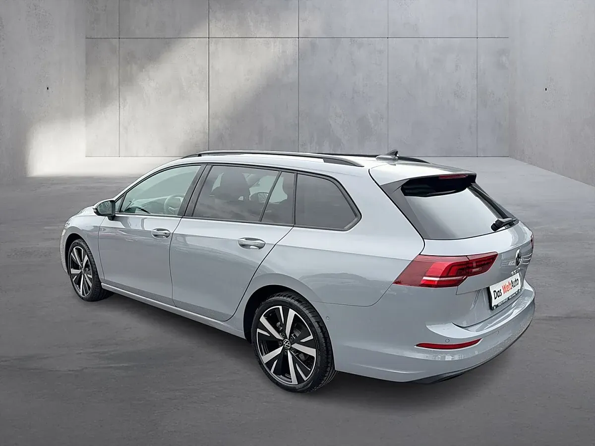 Volkswagen Golf 2026 photo 3