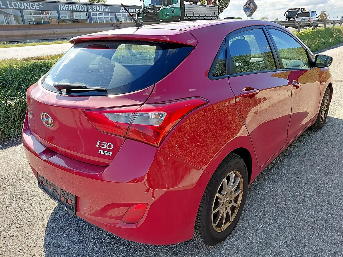 Hyundai I30 2015 photo 3
