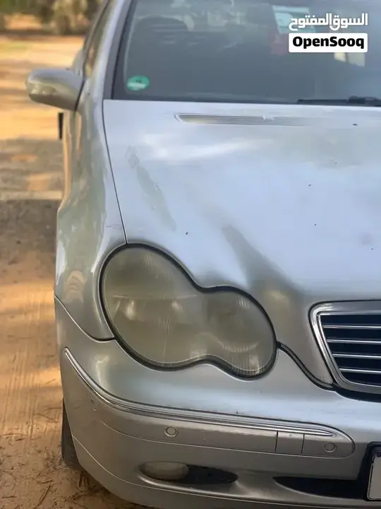 Mercedes-Benz C-Class 2002 photo 2