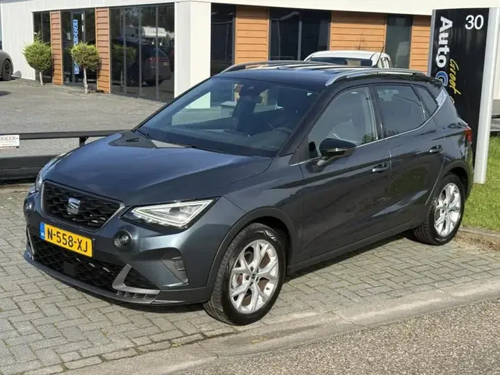 Seat Arona 2022 photo 2