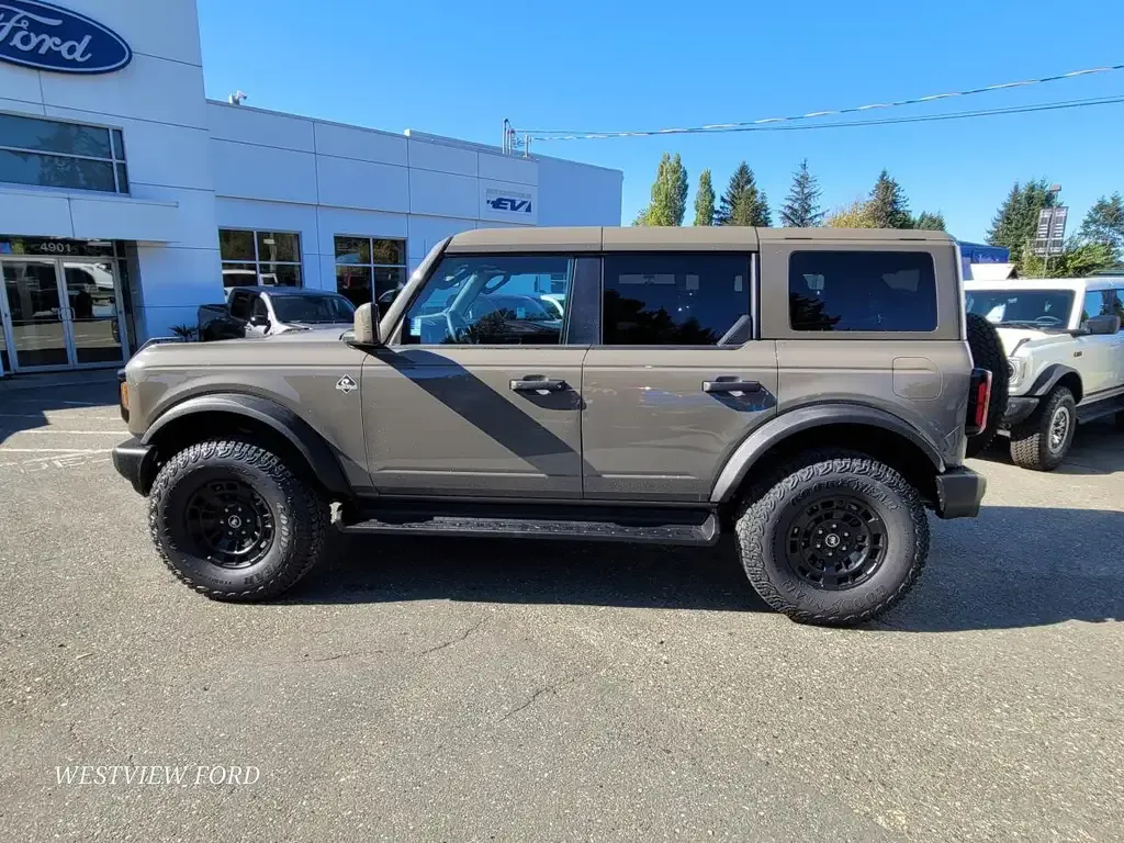 Ford Bronco 2026 photo 2