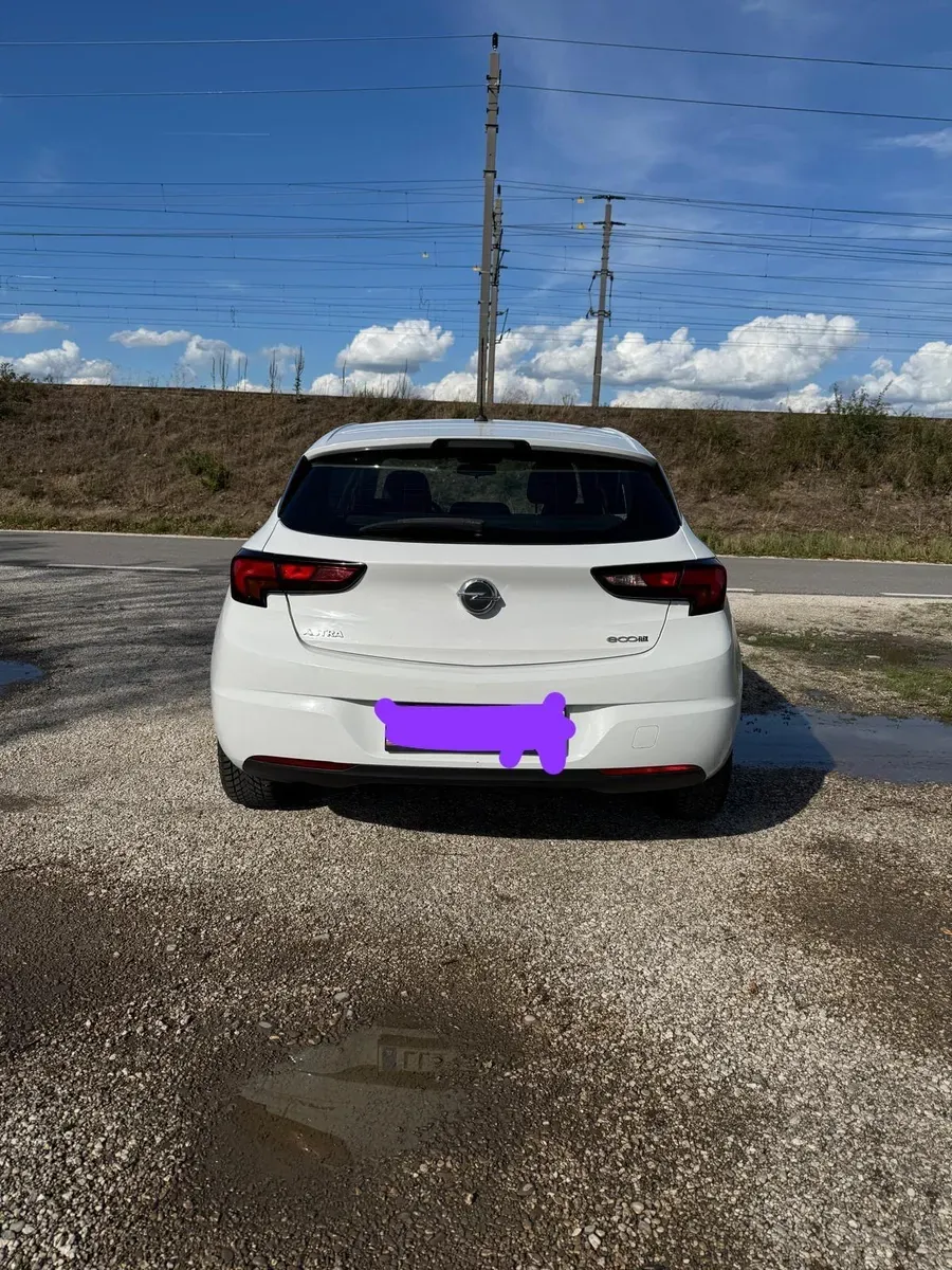 Opel Astra 2017 photo 3