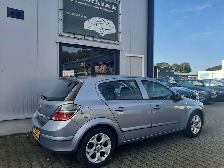 Opel Astra 2008 photo 5