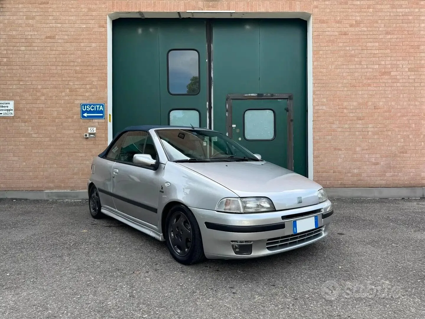 Fiat Punto 1996 photo 4