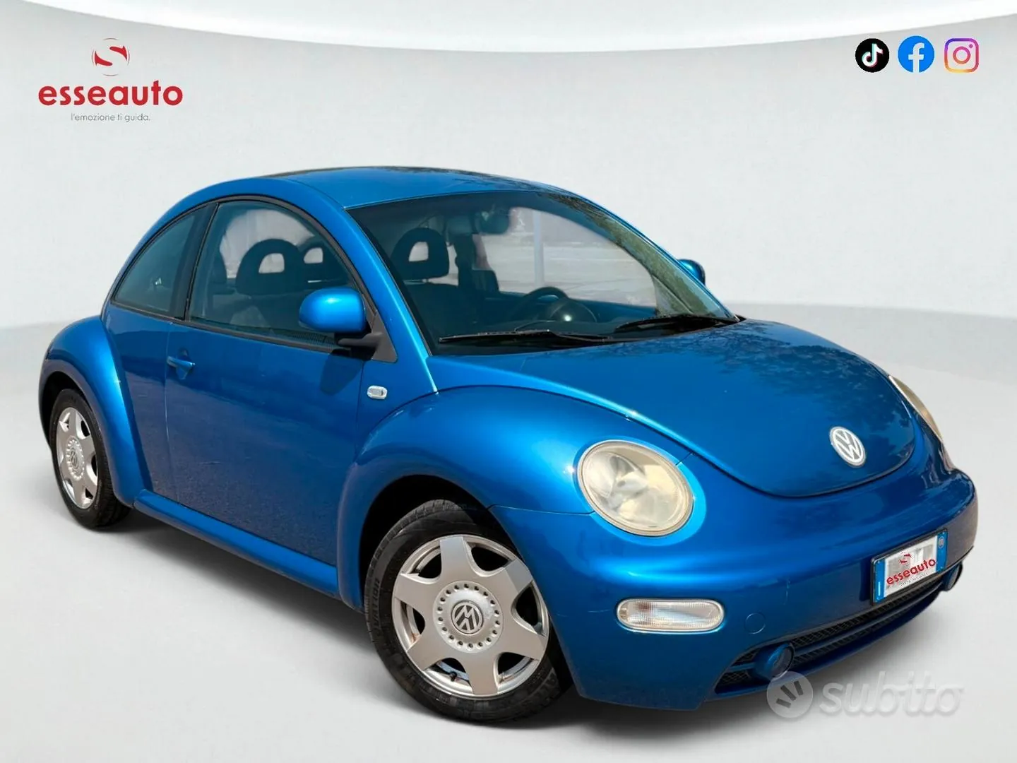 Volkswagen New Beetle 2000 photo 5