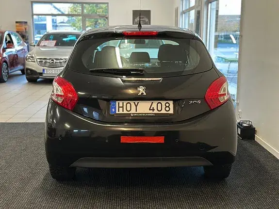 Peugeot 208 2013 photo 3
