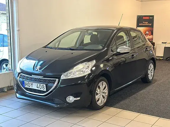 Peugeot 208 2013 photo 4