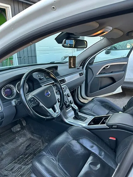 Volvo V70 2013 photo 4