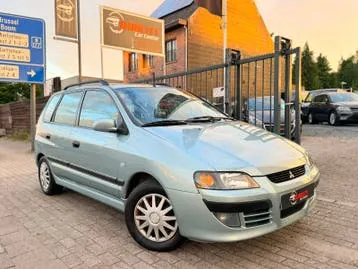 Mitsubishi Space Star 2004 photo 3