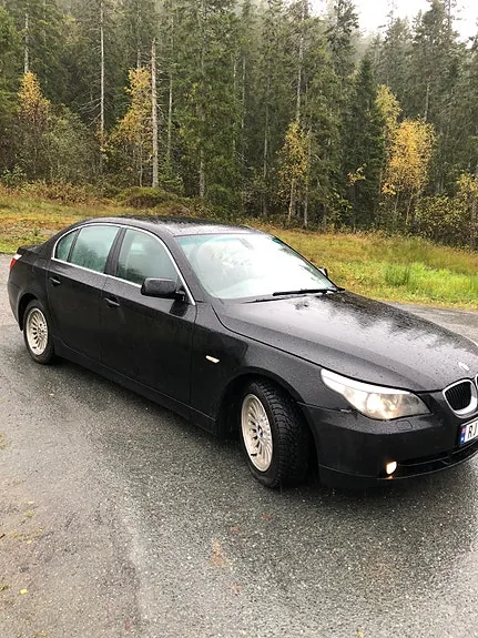 BMW 525D 2005 photo 2