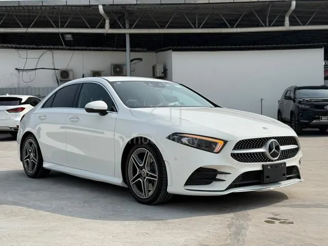 Mercedes-Benz A250 Amg Line