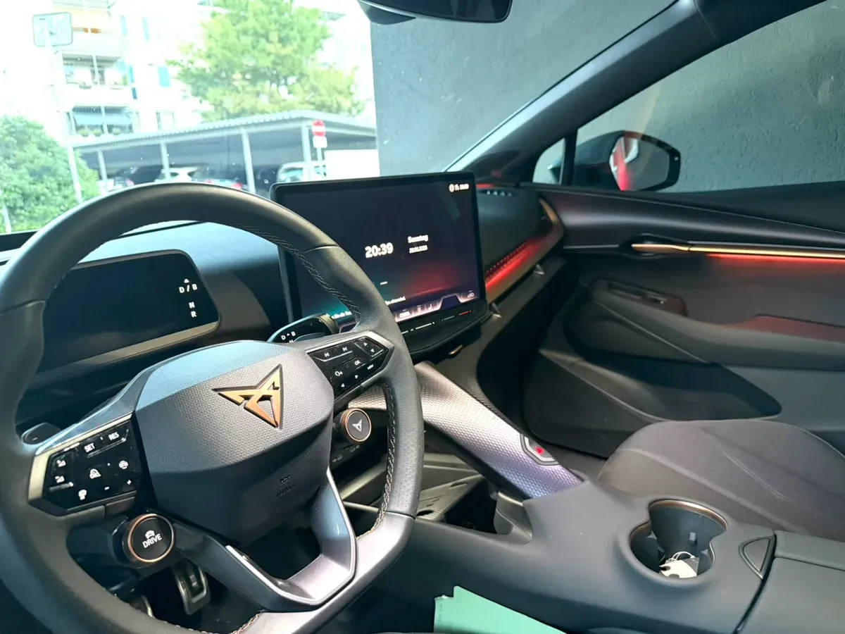 Cupra Tavascan 2025 photo 3
