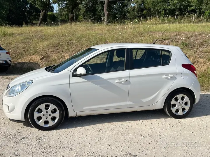 Hyundai I20 2012 photo 5