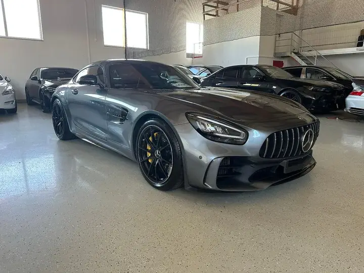 Mercedes-Benz Amg Gt R