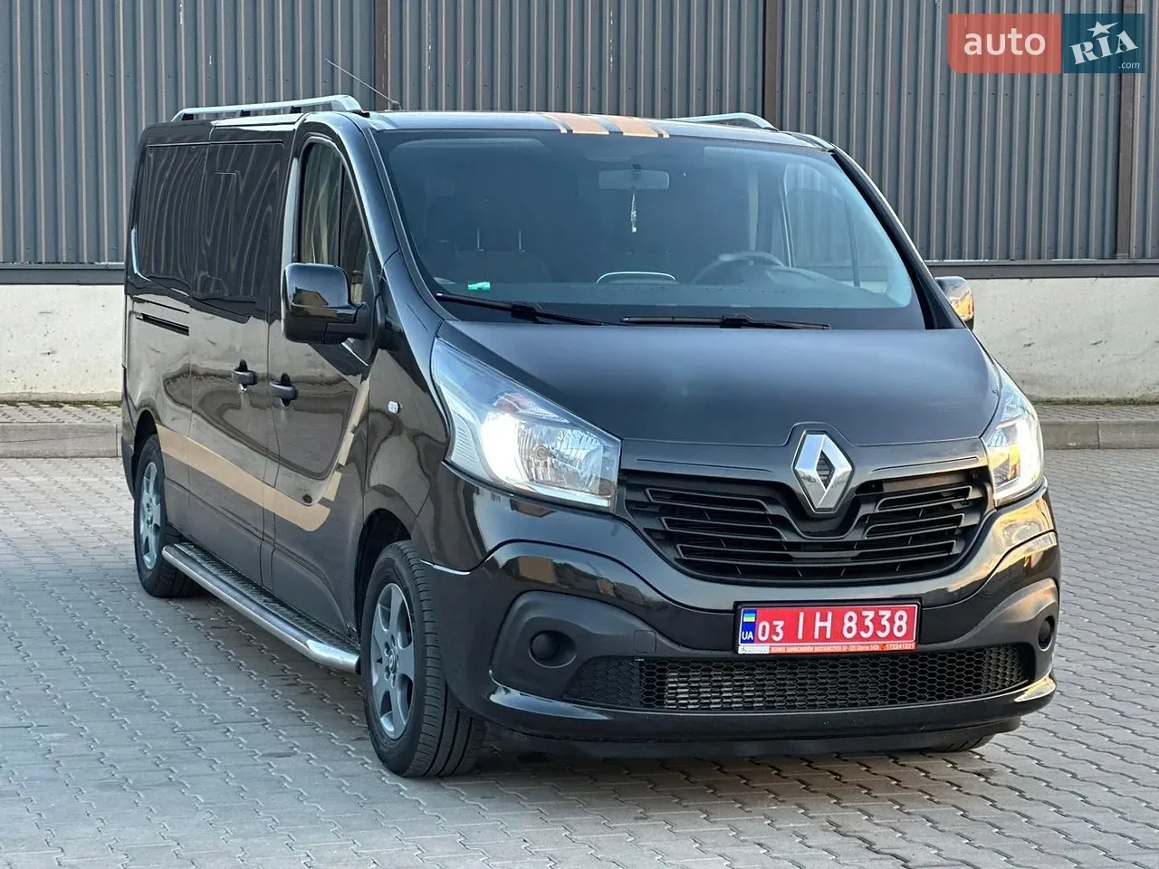 Renault Trafic 2016 photo 2