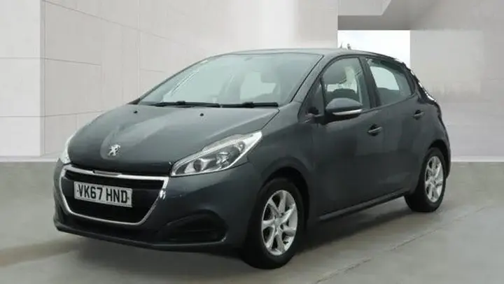 Peugeot 208 2017 photo 2