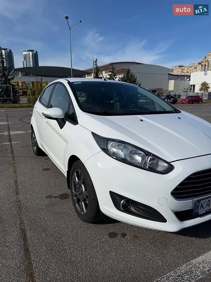 Ford Fiesta 2015 photo 3