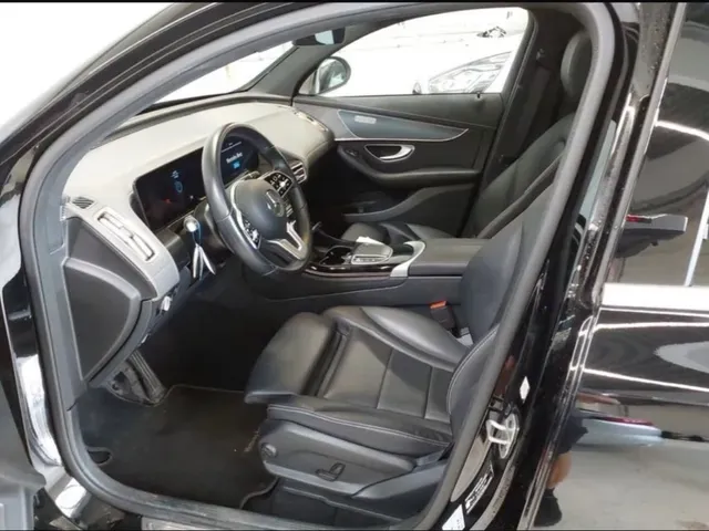 Mercedes-Benz Eqc 2021 photo 3