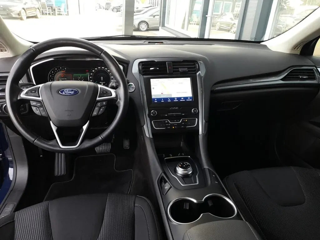 Ford Mondeo 2020 photo 3