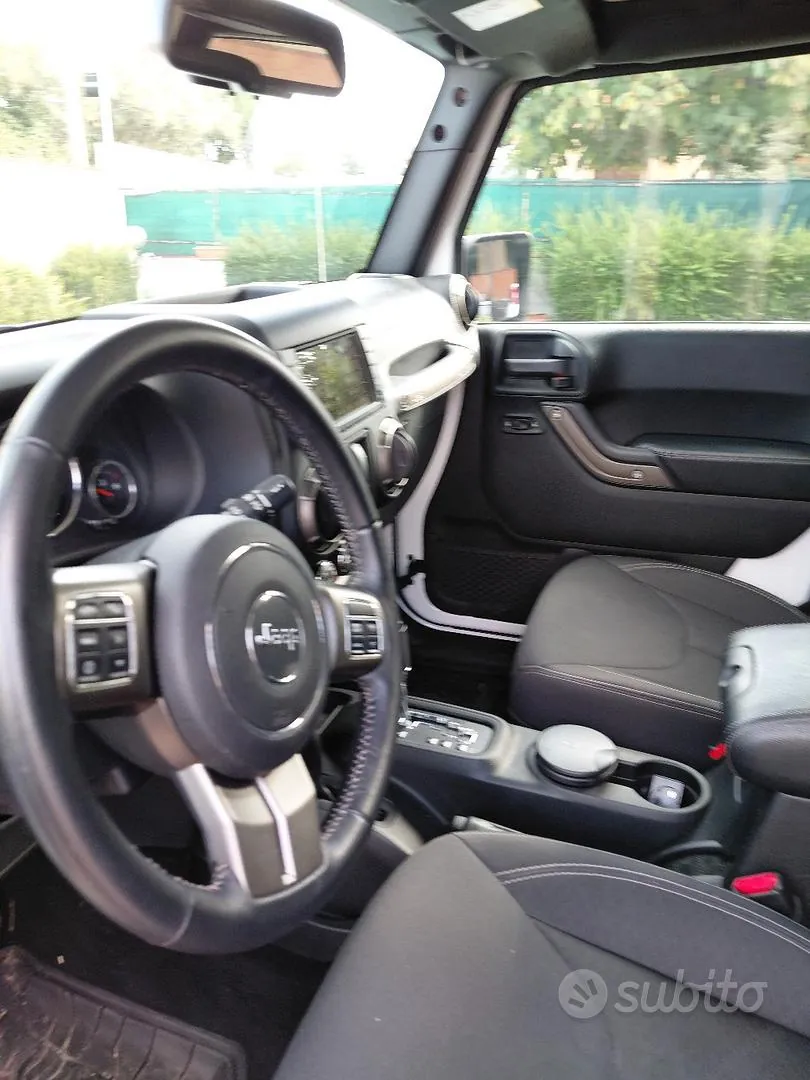 Jeep Wrangler 2018 photo 5